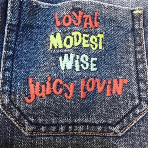 LOOKING FOR - Picture 3 of 5